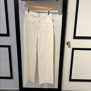 Just Black Straight-Leg Jeans in Off-White